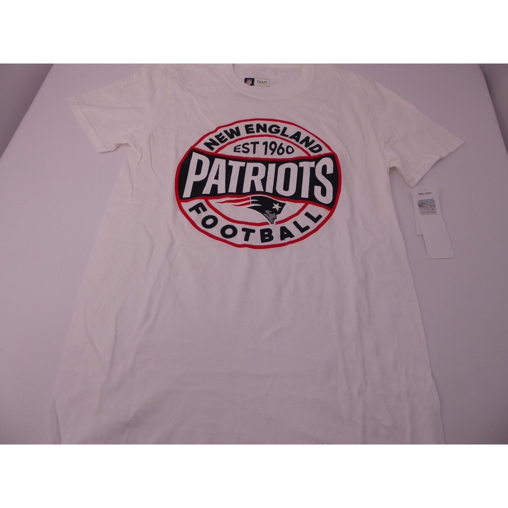 NWT NFL Team Apparel New England‎ Patriots Football White T Shirt S